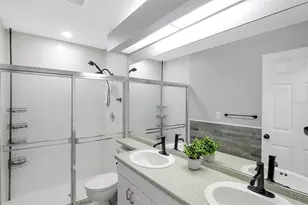 5111 13th Ave Dr W, Bradenton, FL 34209 - Photo 39