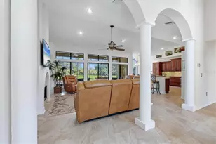 4221 Escondito Cir, Sarasota, FL 34238 - Photo 13