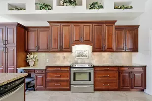 4221 Escondito Cir, Sarasota, FL 34238 - Photo 23