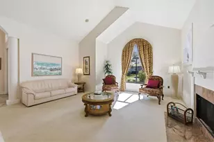 4221 Escondito Cir, Sarasota, FL 34238 - Photo 9