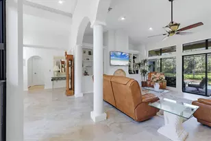4221 Escondito Cir, Sarasota, FL 34238 - Photo 15