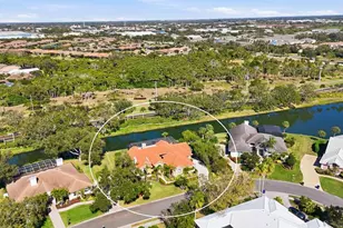 4221 Escondito Cir, Sarasota, FL 34238 - Photo 3