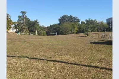 2402 Larkspur Drive, Punta Gorda, FL 33950 - Photo 5