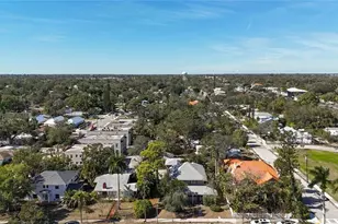 610 19th St W, Bradenton, FL 34205 - Photo 73