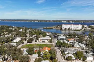 610 19th St W, Bradenton, FL 34205 - Photo 71