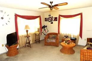 2513 14th Ave W, Bradenton, FL 34205 - Photo 3