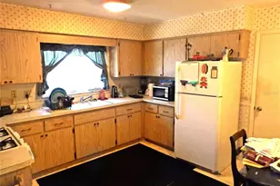 2513 14th Ave W, Bradenton, FL 34205 - Photo 5