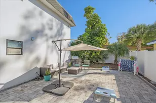 3710 Iroquois Ave, Sarasota, FL 34234 - Photo 43