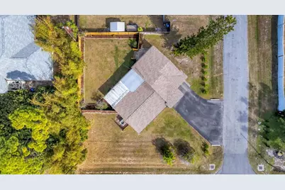 1264 Porpoise Road, Venice, FL 34293 - Photo 27