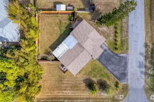 1264 Porpoise Rd, Venice, FL 34293 - Photo 27