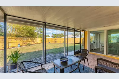 1264 Porpoise Road, Venice, FL 34293 - Photo 7