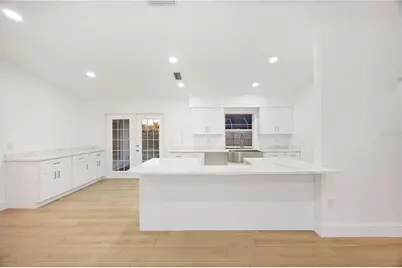 4355 Berkshire Drive, Sarasota, FL 34241 - Photo 11