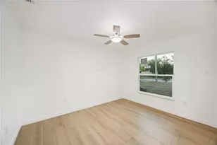 4355 Berkshire Dr, Sarasota, FL 34241 - Photo 21