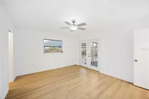 4355 Berkshire Dr, Sarasota, FL 34241 - Photo 17