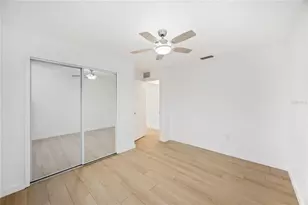 4355 Berkshire Dr, Sarasota, FL 34241 - Photo 23