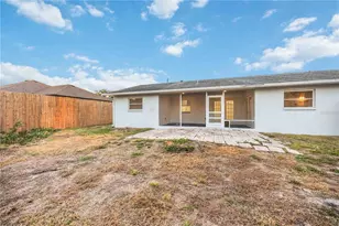 4355 Berkshire Dr, Sarasota, FL 34241 - Photo 27