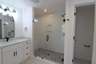 280 Hidden Bay Dr, Osprey, FL 34229 - Photo 11