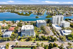 1201 E Peppertree Dr, Sarasota, FL 34242 - Photo 43