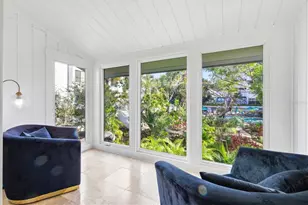 1201 E Peppertree Dr, Sarasota, FL 34242 - Photo 29