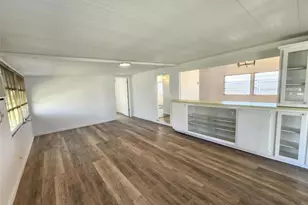 321 3rd St Dr W, Palmetto, FL 34221 - Photo 5