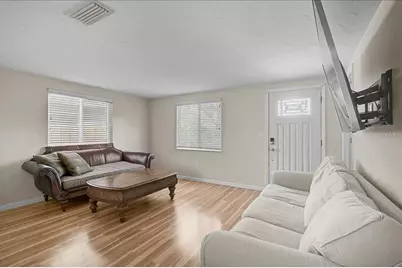 4514 S Lockwood Ridge Road, Sarasota, FL 34231 - Photo 7