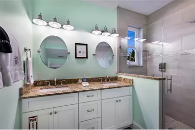 206 Church Avenue, Bradenton Beach, FL 34217 - Photo 67