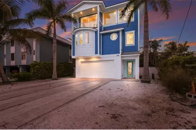 206 Church Avenue, Bradenton Beach, FL 34217 - Photo 3