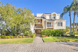 121 Tidy Island Blvd, Bradenton, FL 34210 - Photo 1