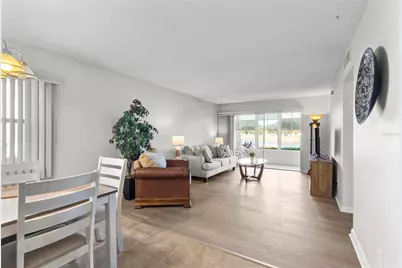 7193 W Country Club Drive N #140, Sarasota, FL 34243 - Photo 9