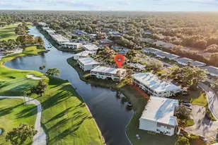 7193 W Country Club Dr N, Sarasota, FL 34243 - Photo 31