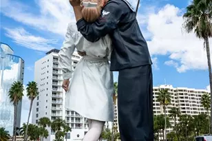 7193 W Country Club Dr N, Sarasota, FL 34243 - Photo 39