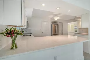 4750 Gulf of Mexico Dr, Longboat Key, FL 34228 - Photo 13