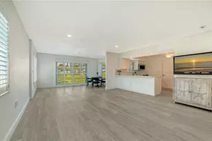 4750 Gulf of Mexico Dr, Longboat Key, FL 34228 - Photo 5