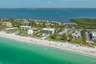 4750 Gulf of Mexico Dr, Longboat Key, FL 34228 - Photo 35