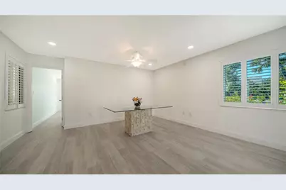 4750 Gulf Of Mexico Drive #Villa 8, Longboat Key, FL 34228 - Photo 11