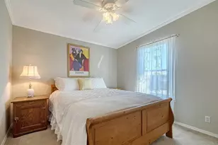 112 Oakwood Blvd W, Sarasota, FL 34237 - Photo 19