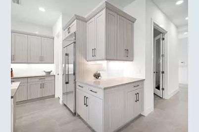 8043 Waterbend Trail, Sarasota, FL 34240 - Photo 21