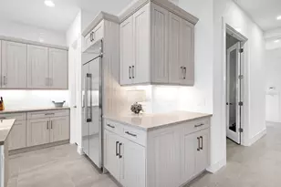 8043 Waterbend Trl, Sarasota, FL 34240 - Photo 21