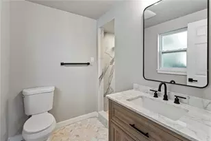 510 69th St, Holmes Beach, FL 34217 - Photo 25