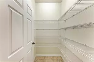 5381 Sundew Dr, Sarasota, FL 34238 - Photo 19