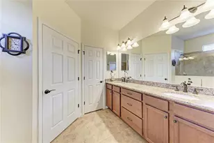 5381 Sundew Dr, Sarasota, FL 34238 - Photo 29