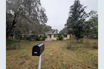 2304 Vine Street, Leesburg, FL 34748 - Photo 1