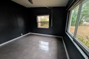 2304 Vine St, Leesburg, FL 34748 - Photo 9