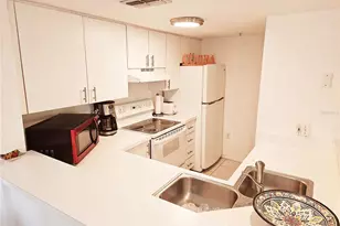 850 S Tamiami Trl, Sarasota, FL 34236 - Photo 5