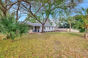 1891 Prospect St, Sarasota, FL 34239 - Photo 3