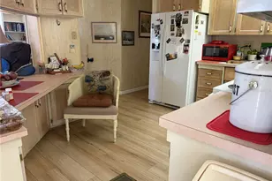 5136 Hidden Springs Ave, Sarasota, FL 34234 - Photo 13