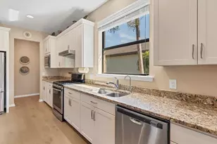 16748 Blackwater Ter, Bradenton, FL 34202 - Photo 9