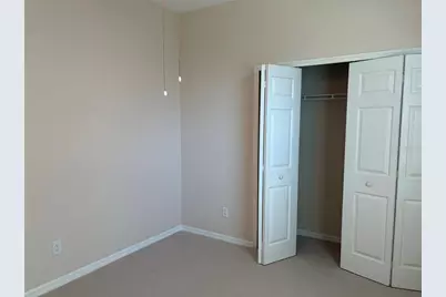 8025 Stirling Falls Circle, Sarasota, FL 34243 - Photo 21