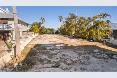 2306 Canasta Drive, Bradenton Beach, FL 34217 - Photo 13