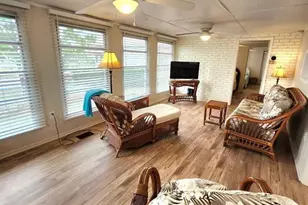 6522 Massachusetts St, Bradenton, FL 34207 - Photo 9